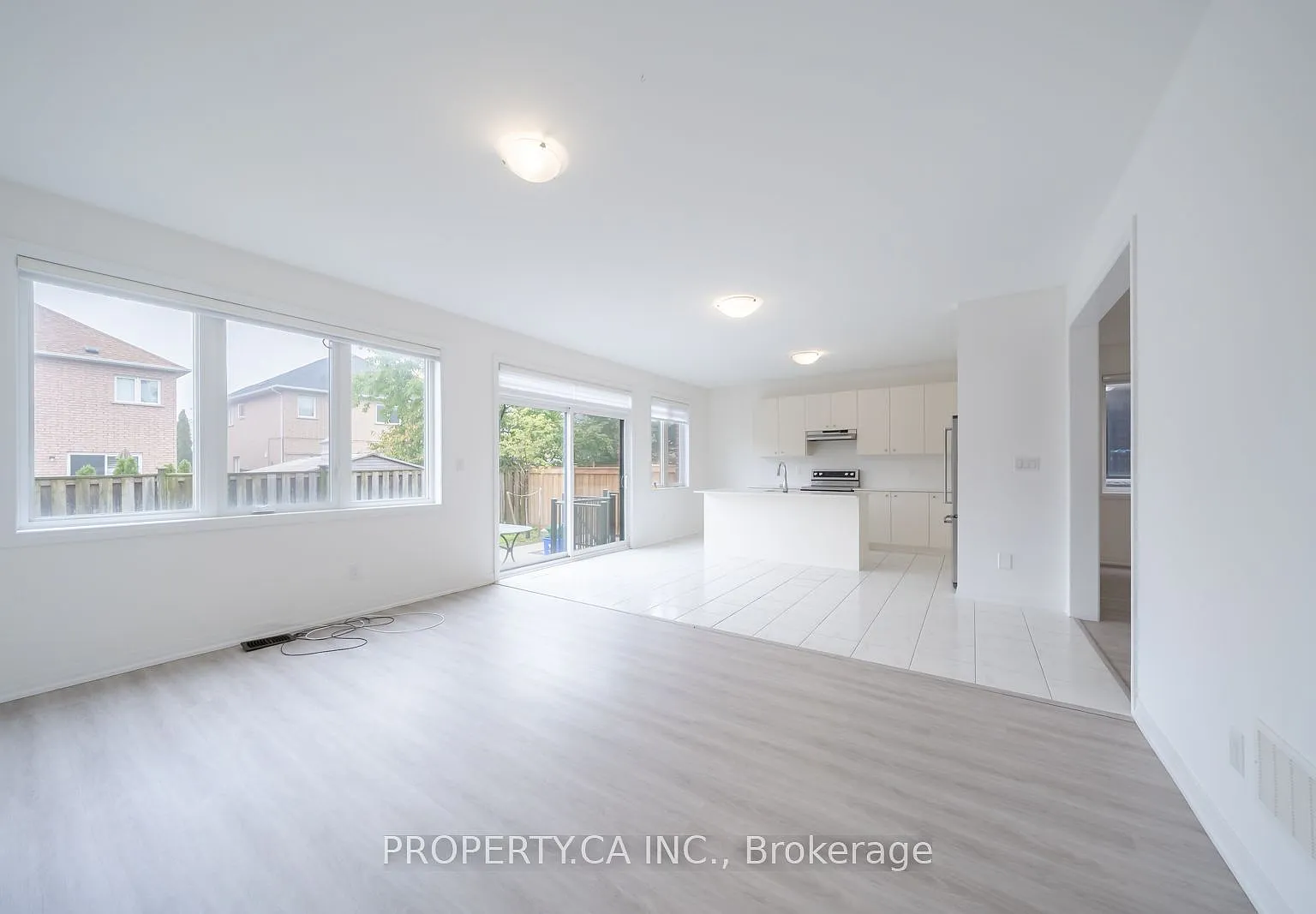 6 bed, $4,000 — Photo 2