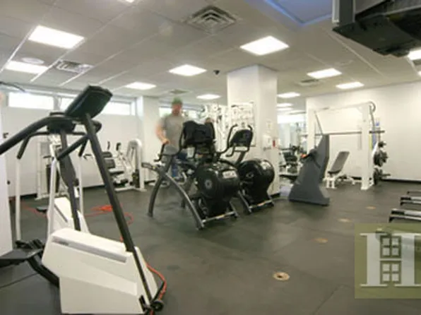 383 Grand Street image 1 of 7