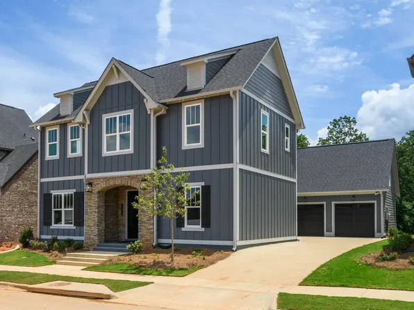 2121 Butler Rd, Hoover, AL 35244