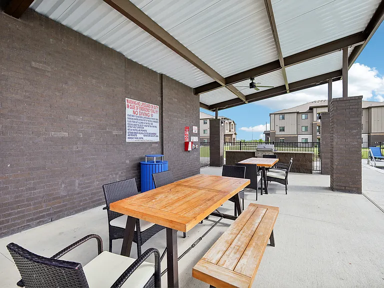 Azora Ranch Apartments — Photo 27