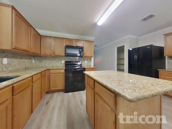 5th image of 3608 Clydesdale Dr
