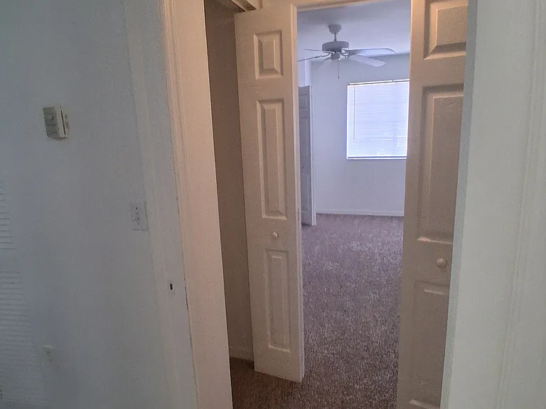 11165 SW 6th St #305 — Photo 24