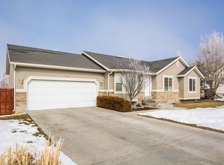 778 S Pioneer Rd, Tooele, UT 84074