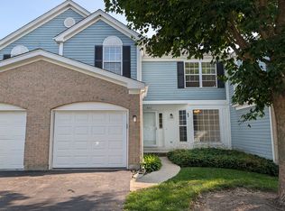 843 E Princeton Cir #843, Island Lake, IL 60042