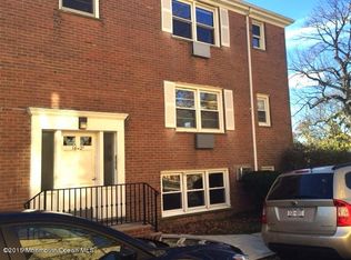 18 Arlington Ct, Ocean Grove, NJ 07756