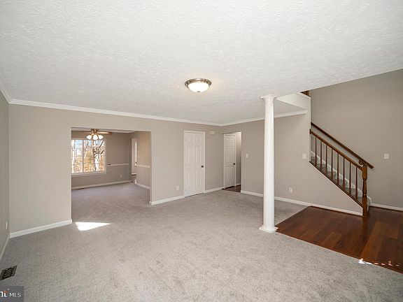 5th image of 59 Saint Roberts Dr