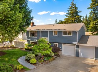 11117 157th Ave NE, Redmond, WA 98052
