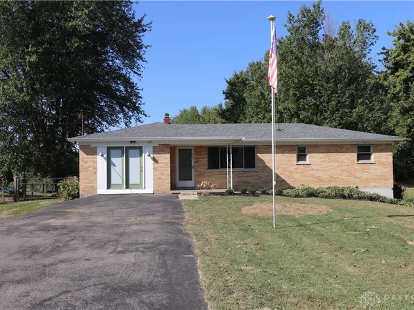 8033 Morrow Woodville Rd, Pleasant Plain, OH 45162