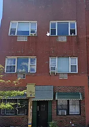 Rented by Flatiron Real Estate Advisors LLC