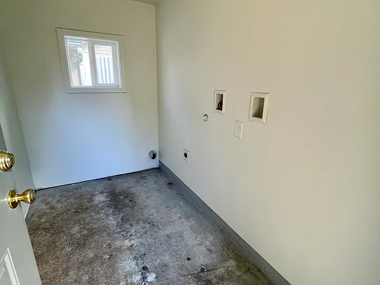 1125 Shipping St NE — Photo 19