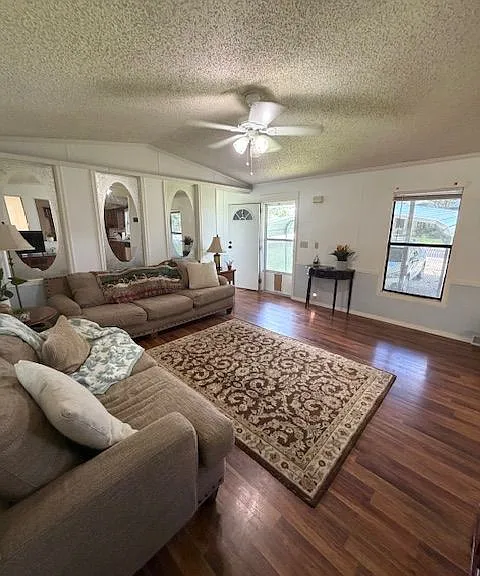 238 Tubing Rd — Photo 2
