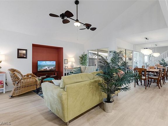 5th image of 6018 Timberwood Cir APT 216