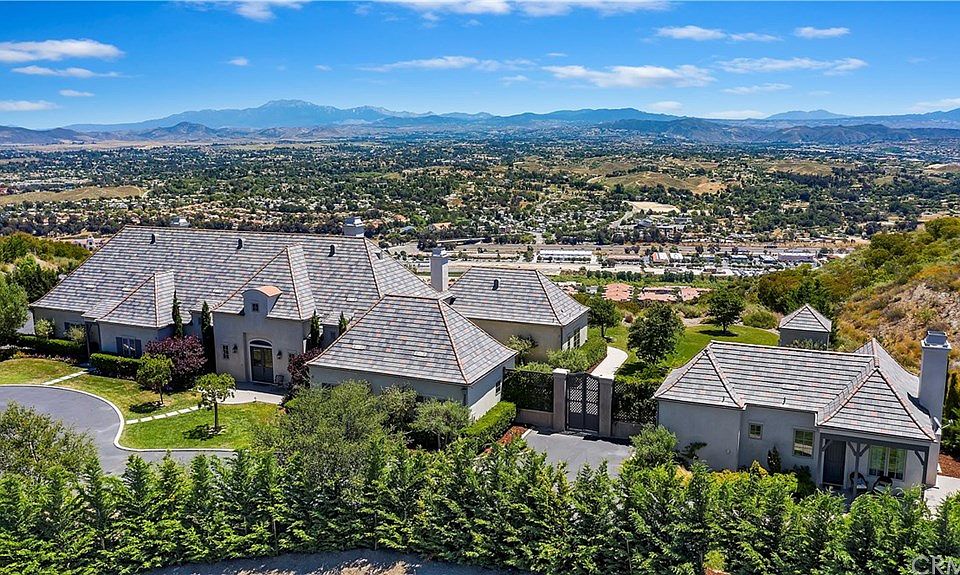 1st image of 44290 Camino Gatillo