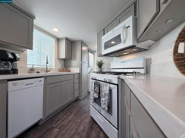 16711 Marsh Creek Rd #C, Clayton, CA 94517