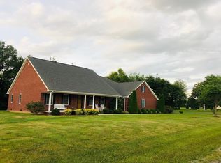 1095 Ottoma Dr, Crossville, TN 38555