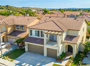 27 Arbor Walk Ln, Rancho Santa Margarita, CA 92688