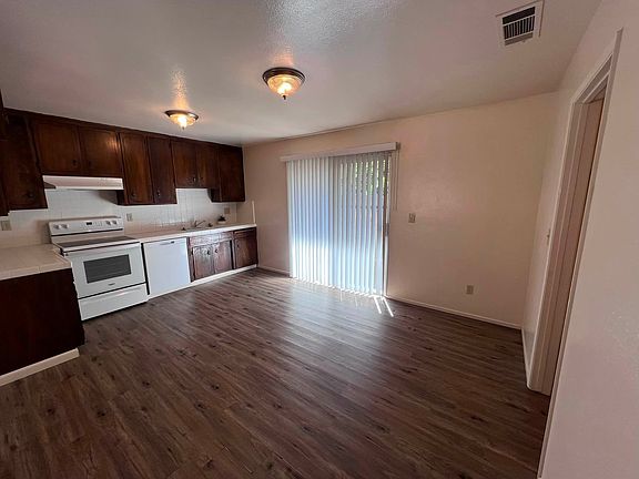 5th image of 2313 Vera Cruz Dr #A
