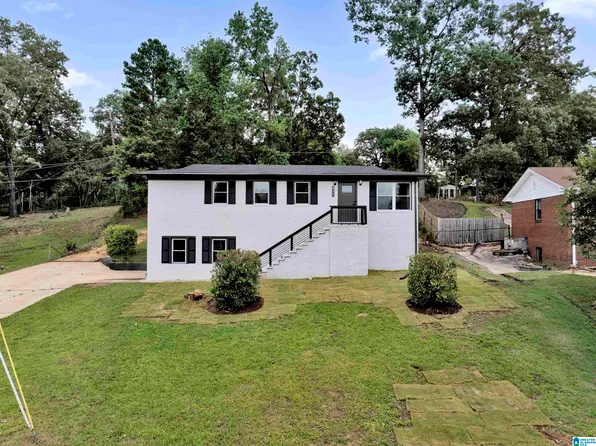 821 Westfield Dr, Fairfield, AL 35064