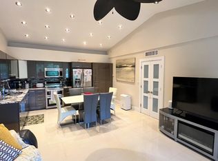 831 Lyons Rd APT 23201, Pompano Beach, FL 33063