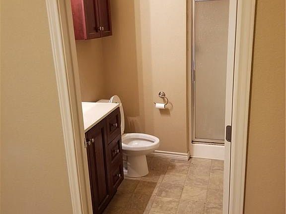 5th image of 416 Wildwood Dr