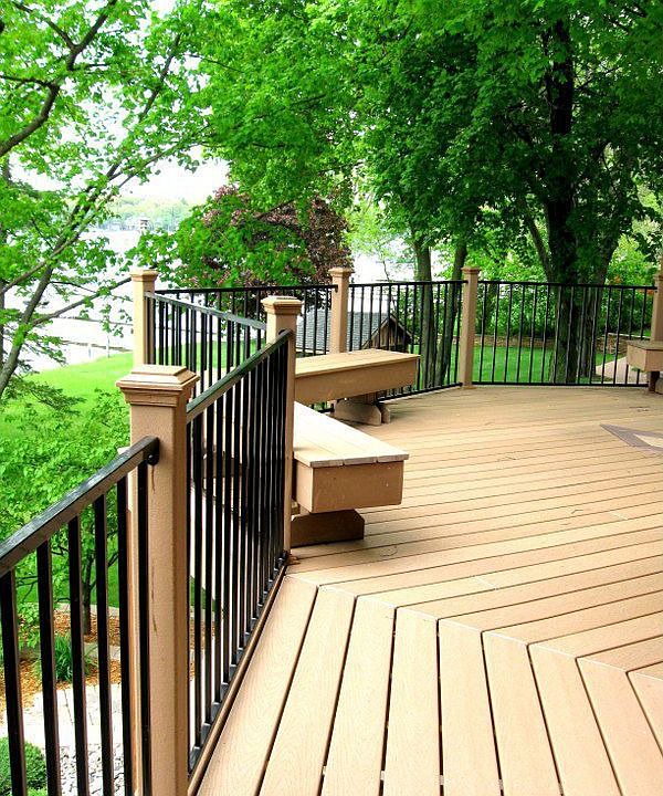 Lake Side Deck