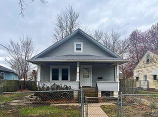 416 S Hancock Ave, Davenport, IA 52802