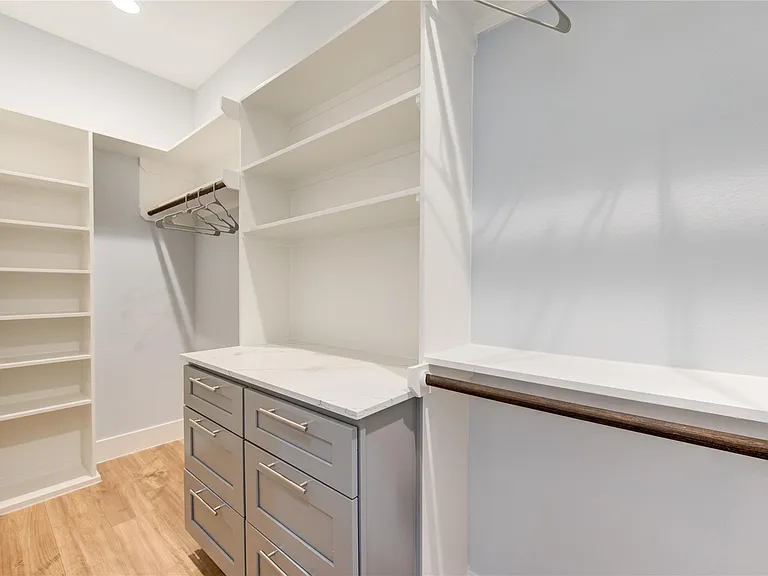 10021 Alfred Ln #B — Photo 27