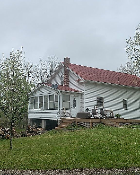 2nd image of 276 Walkers Chapel Ln