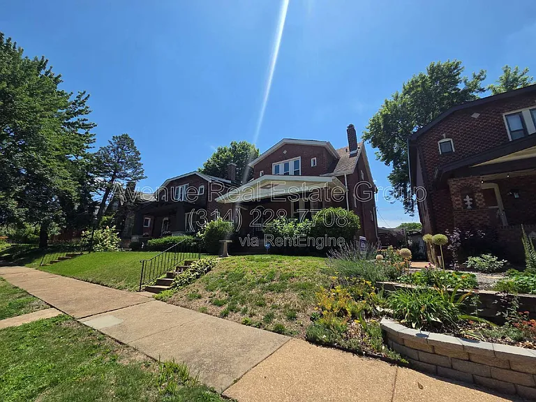 4114 Alma Ave — Photo 2