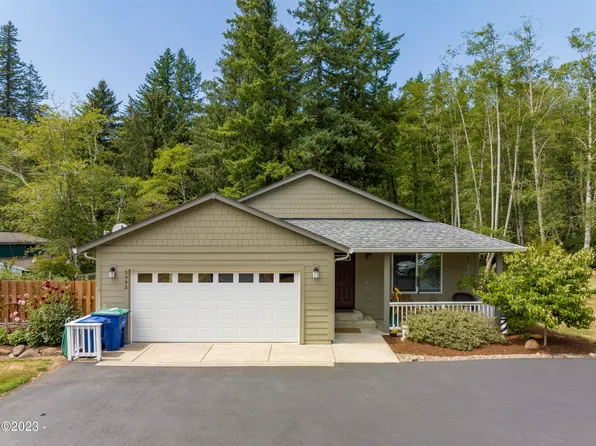 5993 Salmon River Hwy, Otis, OR 97368