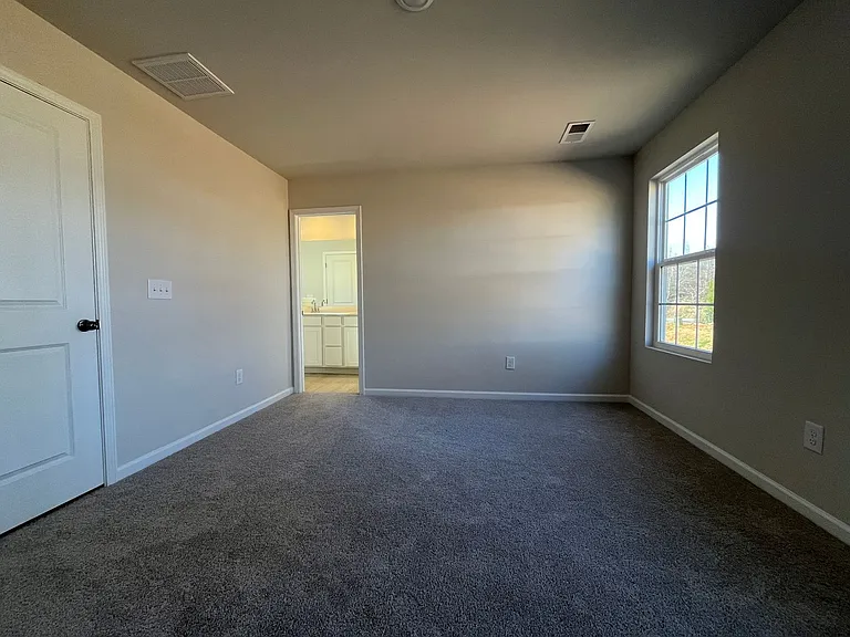 832 Powder Branch Dr — Photo 13
