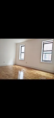 3164 Grand Concourse Photo 1