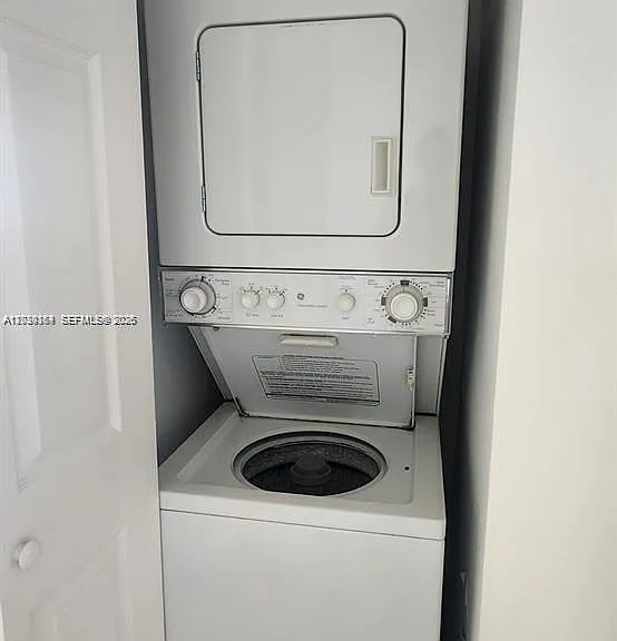 3300 NE 191st St #818 — Photo 16