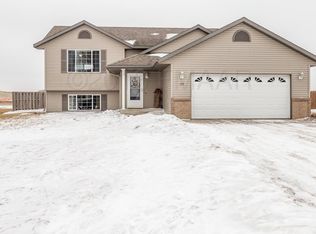 105 14th St S, Glyndon, MN 56547