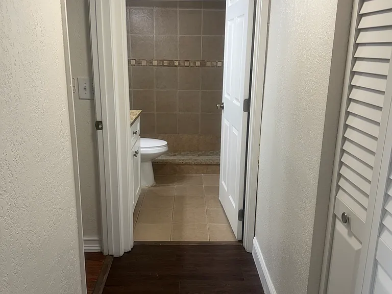 7710 NW 50th St #304 — Photo 10