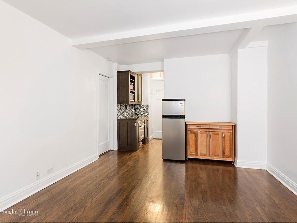 1st image of 304 E 41st St #A1106