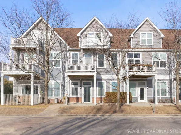 1696 Simms St #1696, Aurora, IL 60504