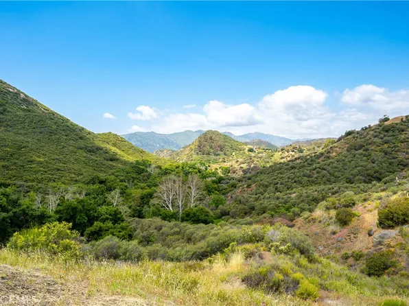 24970 Bob Batchelor Rd, Calabasas, CA 91302