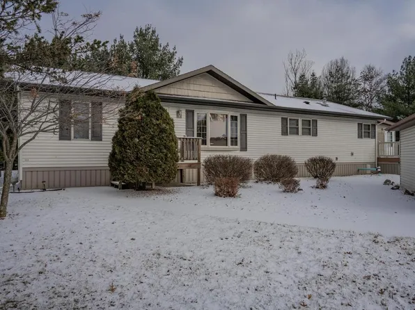 N8280 Shady Lane, New Lisbon, WI 53950