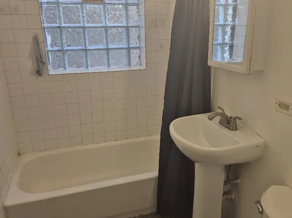 60637 Two #2, Chicago, IL 60637