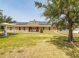 901 Conveyor Dr, Joshua, TX 76058