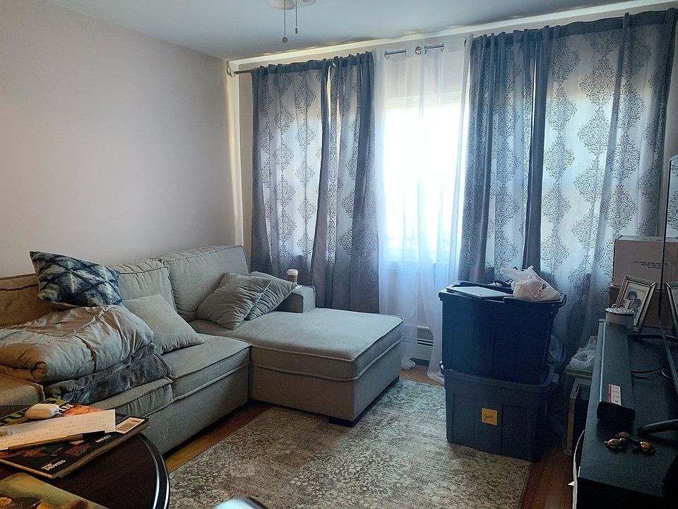1st image of 3112 31st St #3