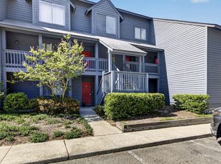 1530 Fort Johnson Rd APT 1K, Charleston, SC 29412