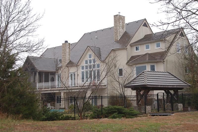 Estate Home South KC