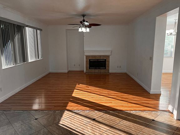 5th image of 902 Topaz Cir