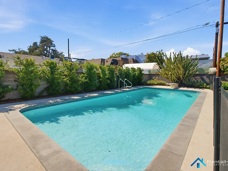 2109 W Monterey Ave — Photo 18