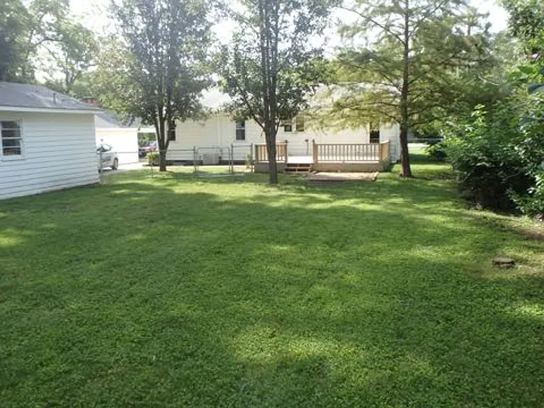 1503 W Ash St — Photo 38