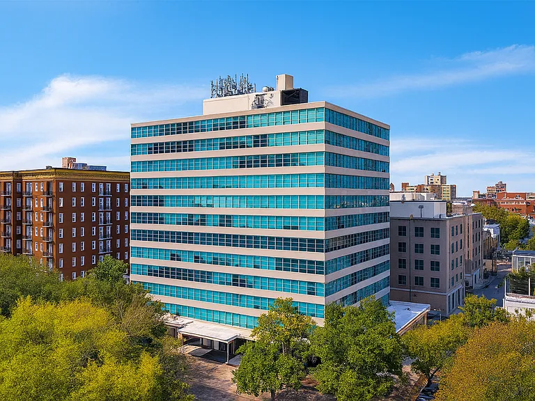 Drayton Tower — Photo 24