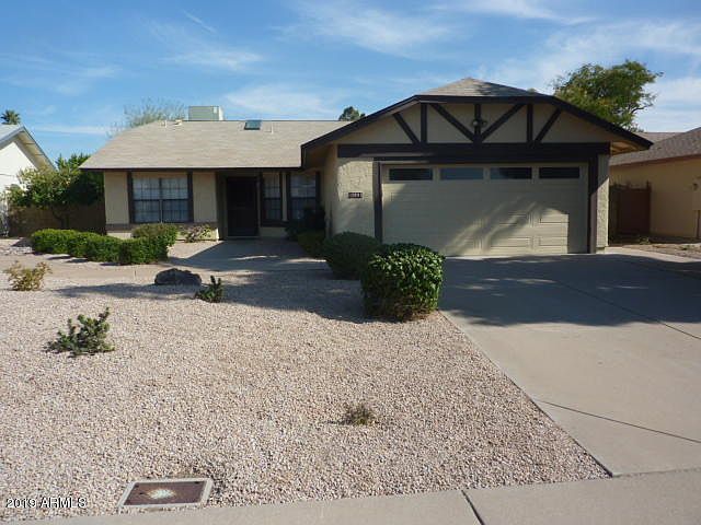 1st image of 10831 S Shoshoni Dr