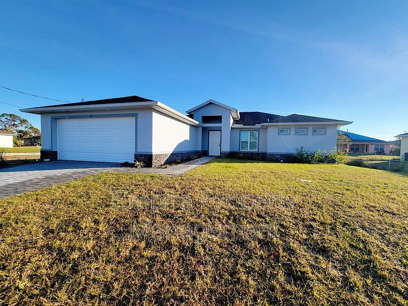1st image of 4117 NE 21st Pl